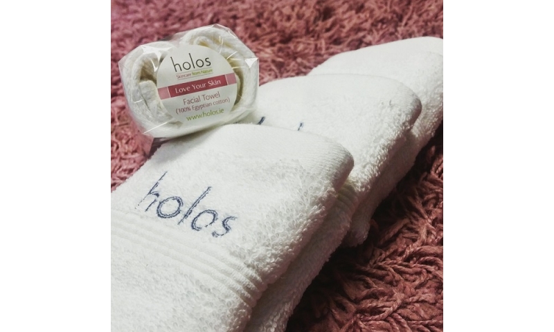 Holos 'Love Your Skin' Facial Towel