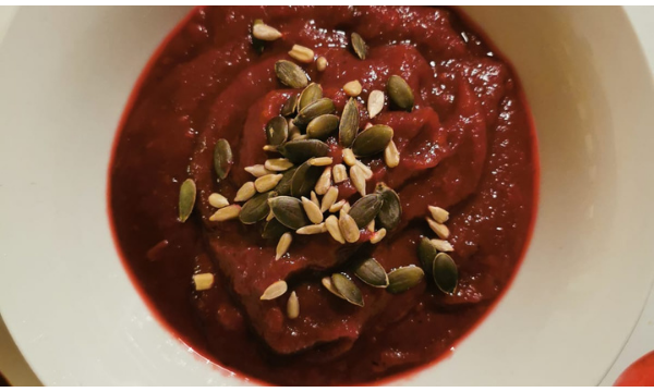 'Hearty' Beetroot Soup